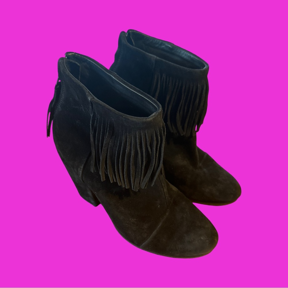 Rag & Bone Newbury Black Suede Fringe bootie - 37.5 EU 7 1/2 US - Zipper  Back !